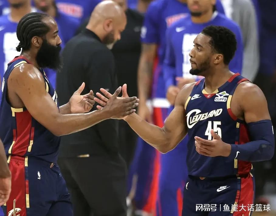 骑士2-2活塞！阿特金森要改错，哈登谈米切尔的一番表态也成关键